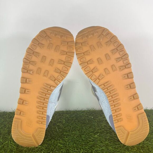 New Balance 574 Sneakers Men's US 8.5/ Women’s 10 Blue Suede Lifestyle Shoes - Picture 7 of 8